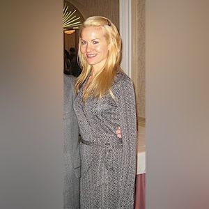 Diane Von Furstenburg wrap dress, mid 1990’s, size 4, fits larger